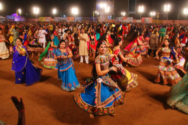 "Ahmedabad during Navratri: The Grand Spectacle of Dance, Devotion, and Divinity"