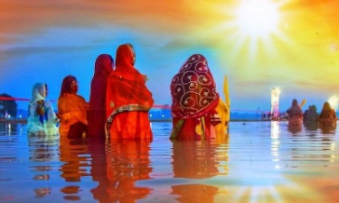 The Sacred Farewell to Chhath: The Final Day of Chhath Puja Celebrations today